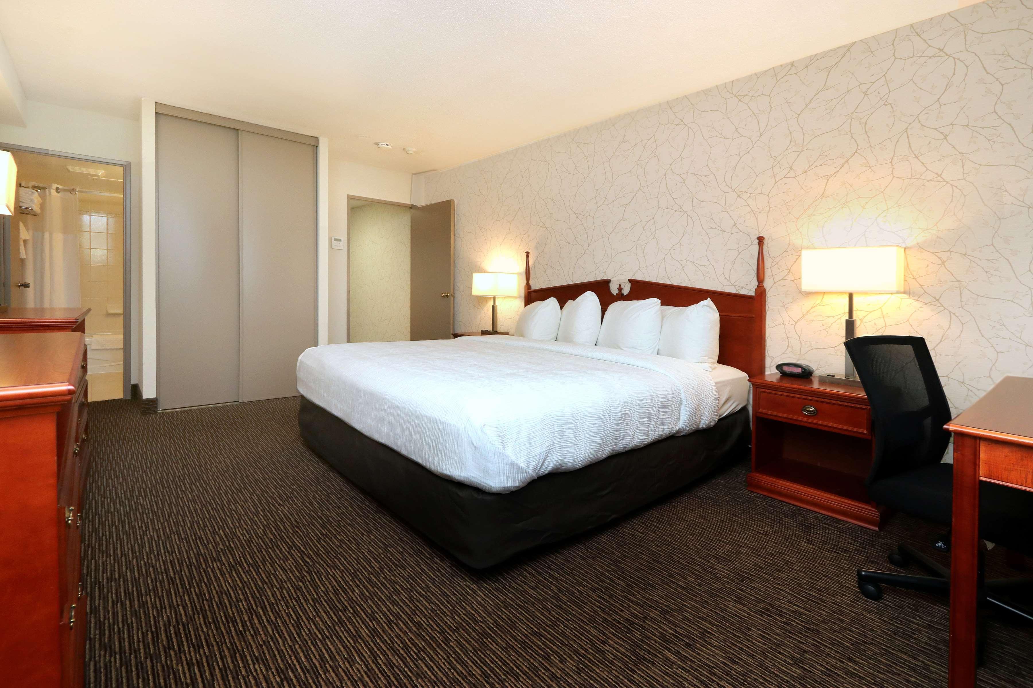 Best Western Halton Hills Джорджтаун Екстериор снимка