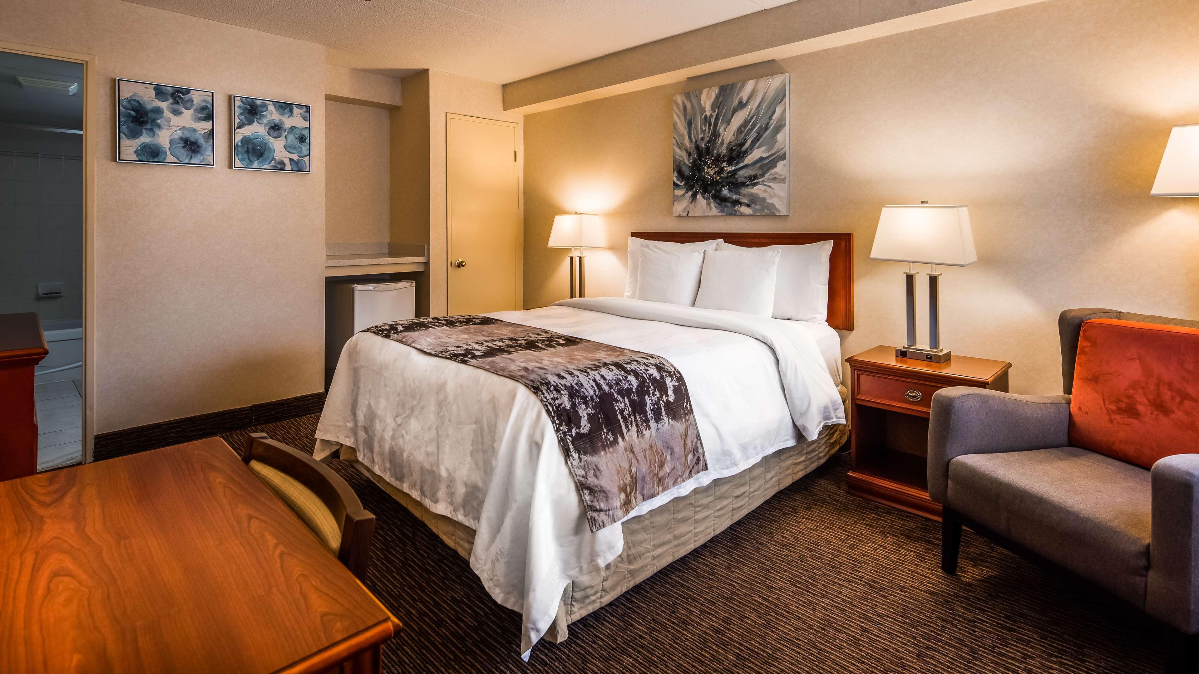 Best Western Halton Hills Джорджтаун Екстериор снимка