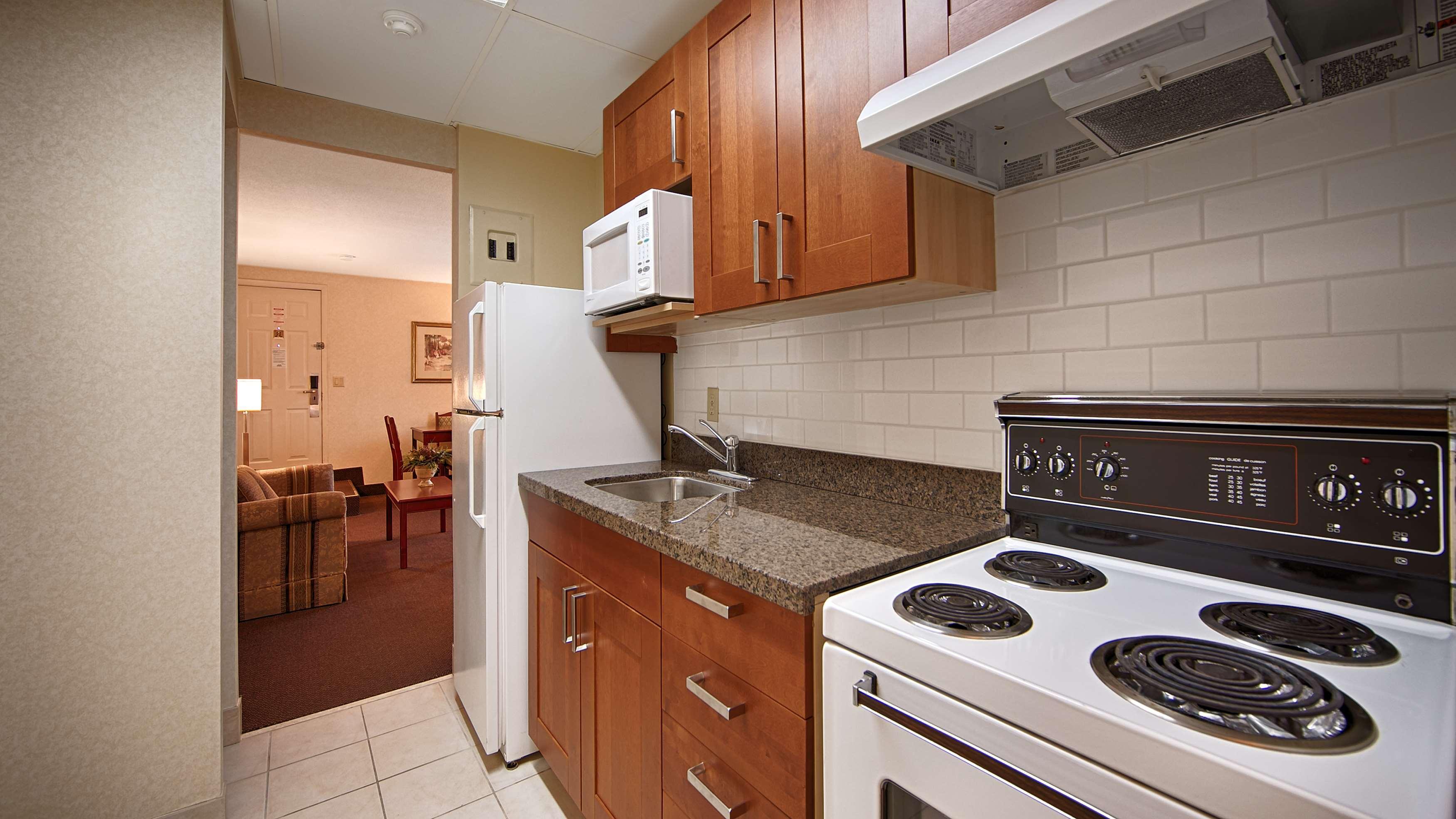 Best Western Halton Hills Джорджтаун Екстериор снимка