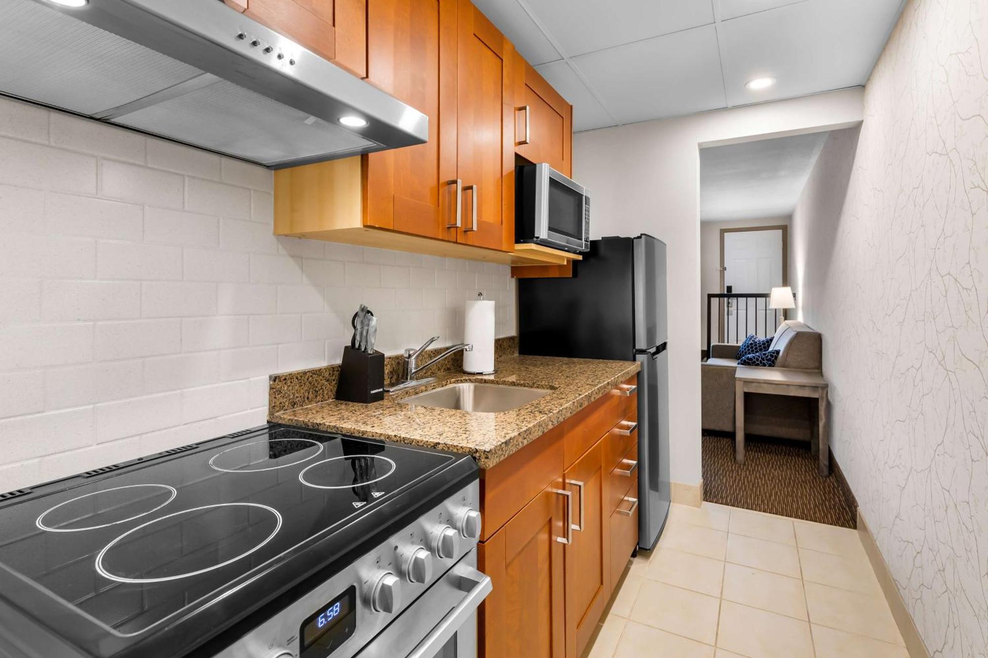Best Western Halton Hills Джорджтаун Екстериор снимка